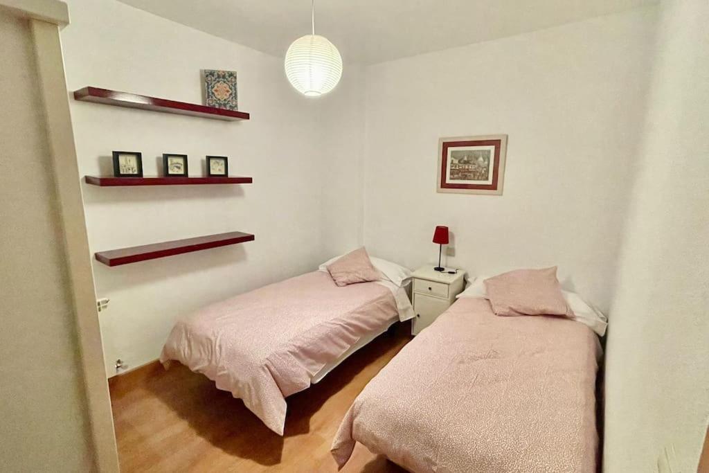 Amplio Piso En Centro Historico. Apartman Toledo Kültér fotó